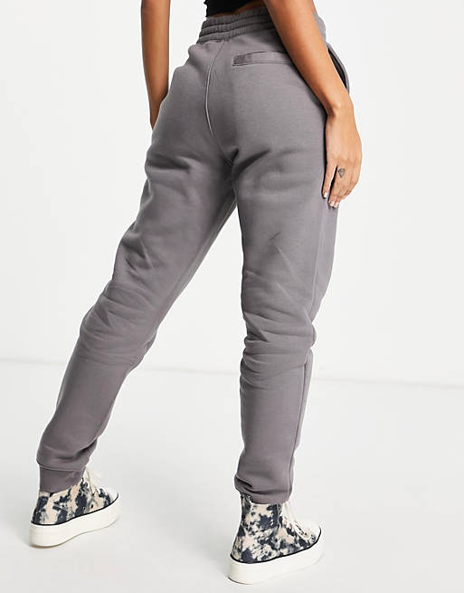  Columbia Cliff Glide joggers in grey Exclusive at  