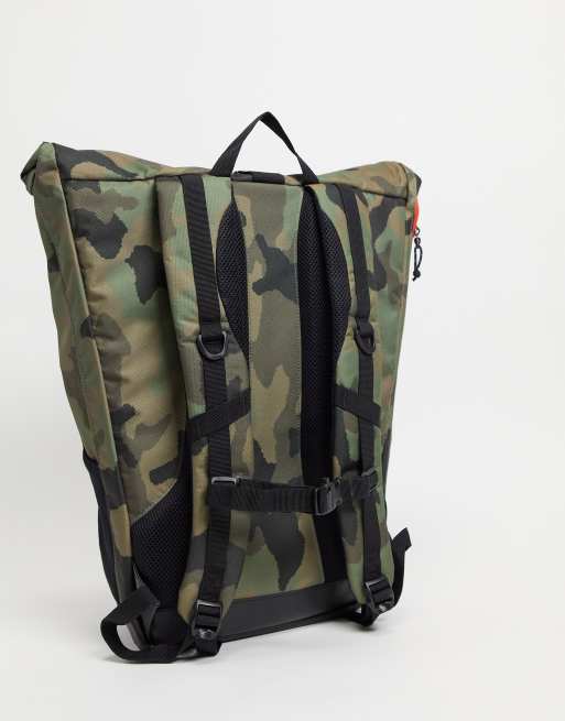 Columbia Convey 25L Rolltop backpack in camo, 2 of 4