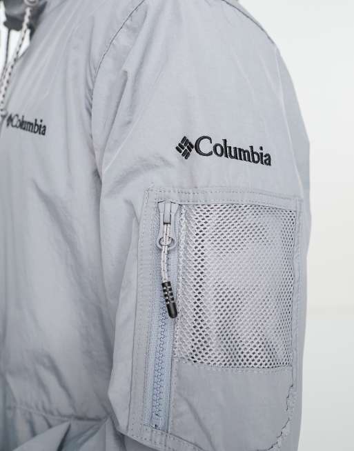 Columbia crinkle utility windbreaker in gray