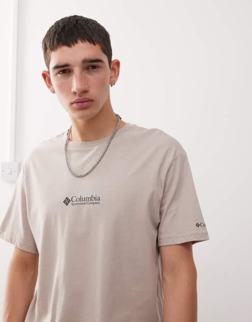 Columbia – CSC Basic – Brązowy T-shirt z krótkim rękawem i logo