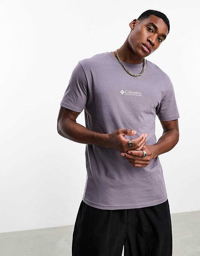 Columbia - csc basic chest logo t-shirt in purple exclusive to asos