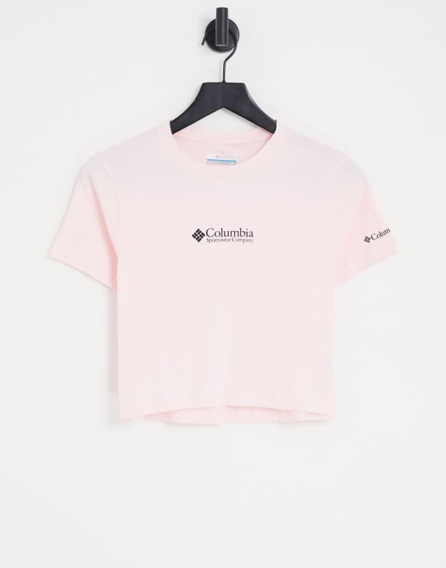 Columbia CSC Basic Logo cropped t-shirt in light pink