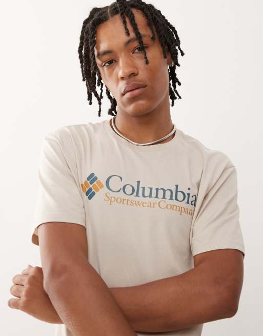 Columbia CSC Basic Logo t-shirt in beige, 3 of 4