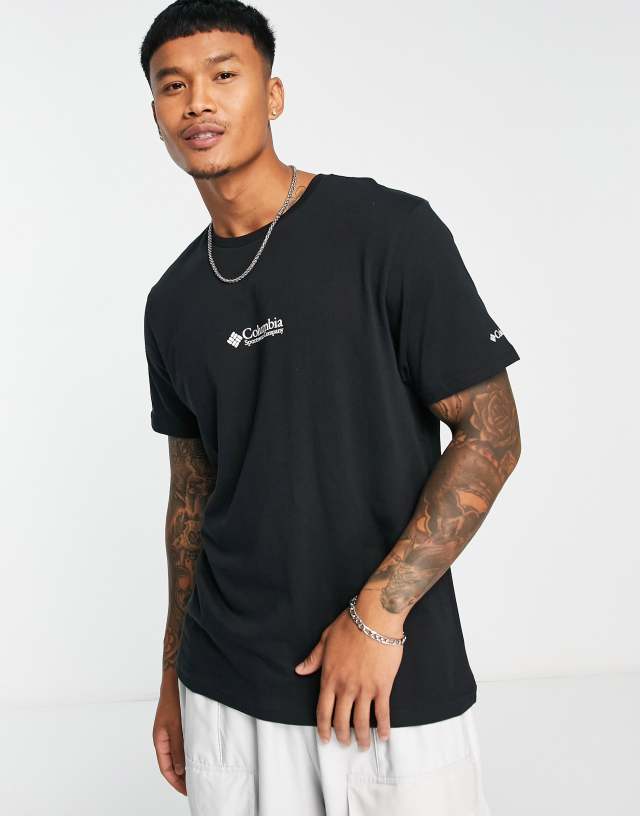 Columbia - csc basic logo t-shirt in black exclusive at asos