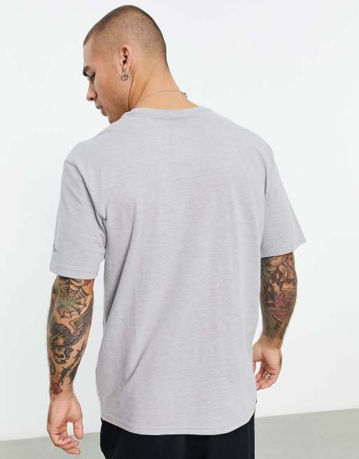 Columbia CSC basic logo t-shirt in grey, 2 of 4