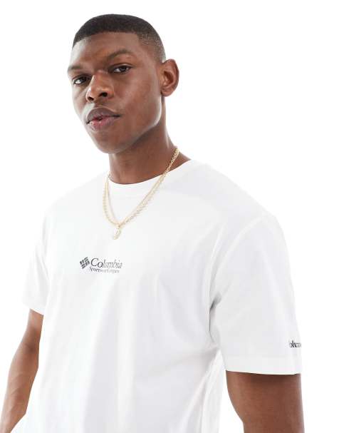 Columbia CSC basic logo t-shirt in white Exclusive to ASOS - view 1