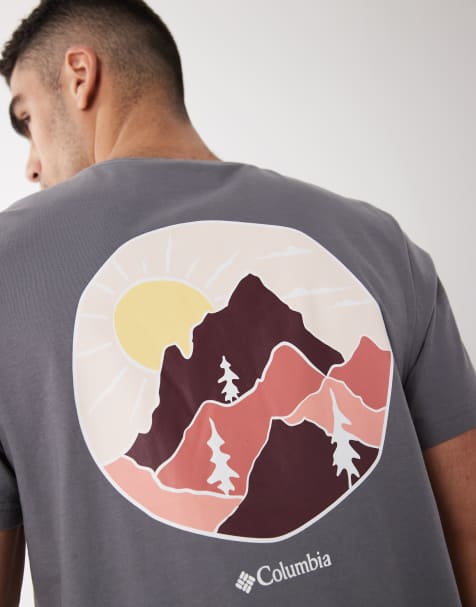 Columbia – CSC Outdoor – T-Shirt in City-Grau mit Rückenprint - view 1