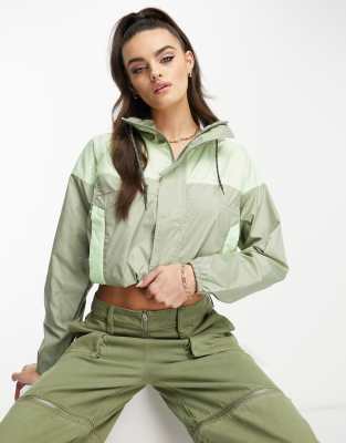 Columbia Flash Challenger cropped windbreaker jacket in brown Exclusive at  ASOS