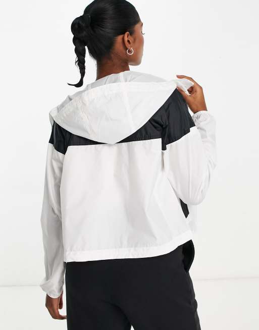 Cropped windbreaker clearance nike