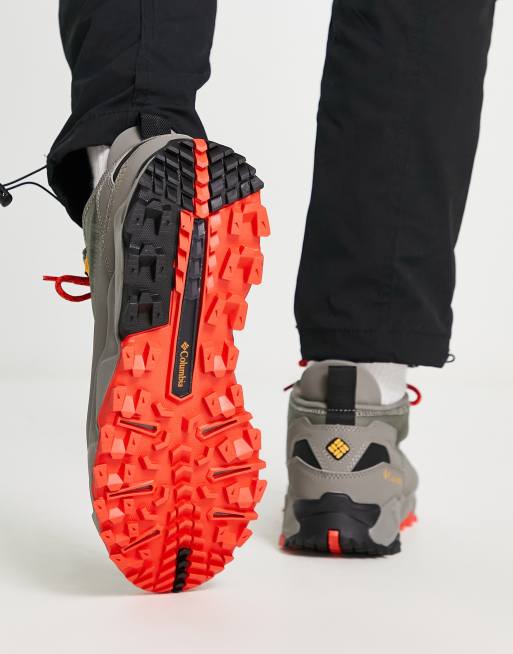 Columbia – Flow Borough – Svarta boots med låga skaft, 3 av 4