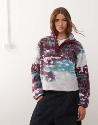 Columbia - Helvetia II - Cropped-Pullover aus gemustertem Fleece in Burgunderrot mit kurzer Druckknopfleiste