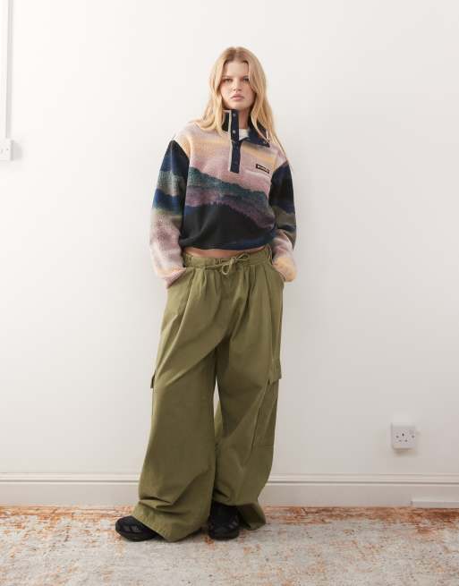 Columbia Helvetia II printed cropped half snap fleece in collegiate navy dolomites, 4 of 4