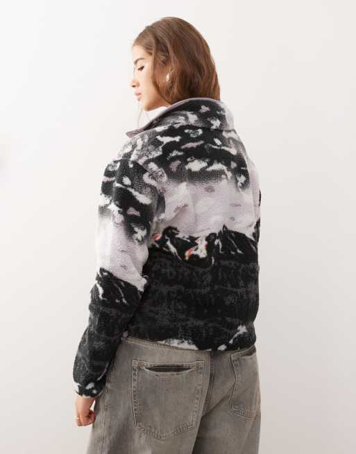 Columbia Helvetia II printed cropped half snap fleece in purple, 2 of 4