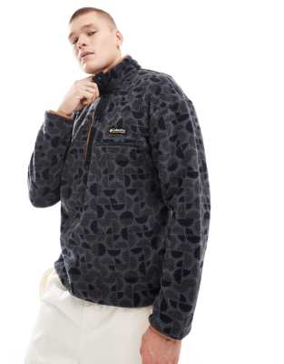 Helvetia II printed half snap fleece in black