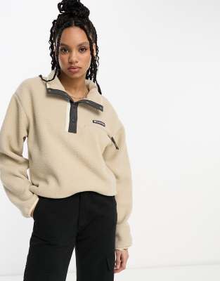 Columbia - Helvetia - Kurz geschnittener Fleecepullover in Beige mit kurzer 1/2-Druckknopfleiste, exklusiv bei ASOS-Neut...