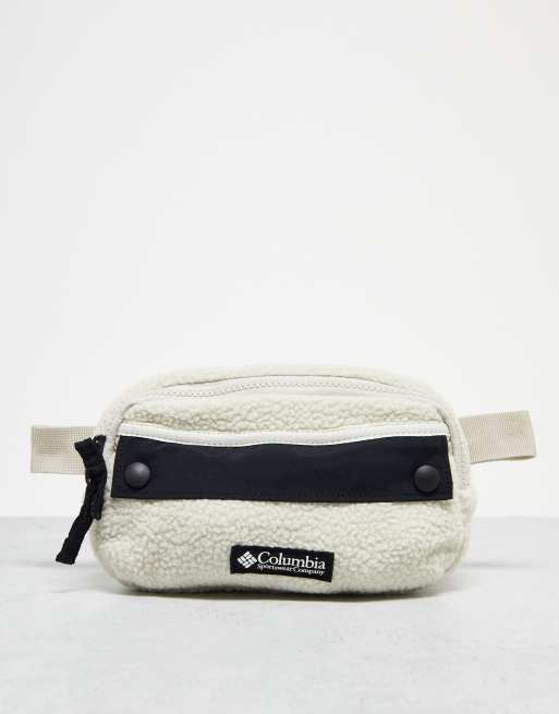 Columbia Helvetia Sac banane unisexe en sherpa Taupe ASOS