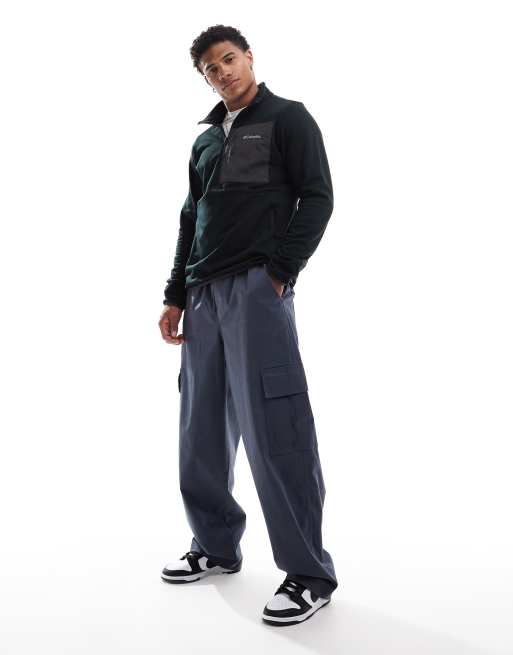 Columbia Hike half zip fleece in black , 3 of 4