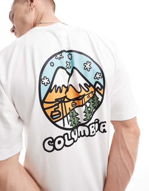 Columbia - Hike Happiness II - T-shirt met print op de achterkant in wit, exclusief bij ASOS