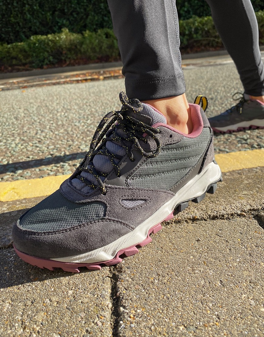Columbia IVO trail trainers in grey