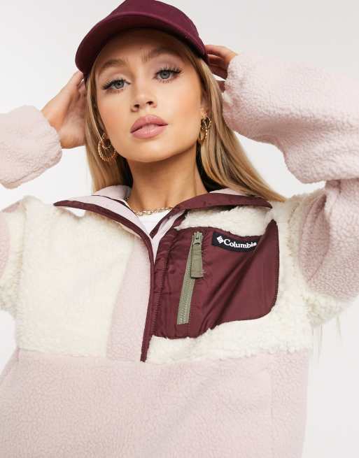 Columbia Lodge sherpa pullover fleece in light pink Exclusive at ASOS