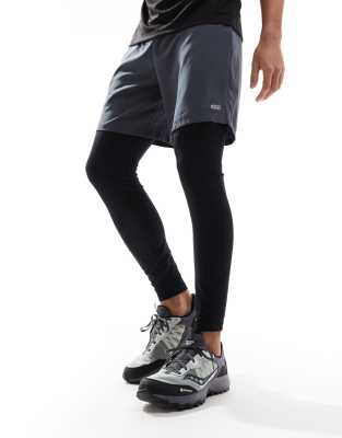 Midweight stretch Ski baselayer leggings in black