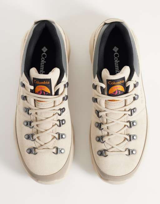 Columbia Newton Alpine low trainers in beige, 3 of 5