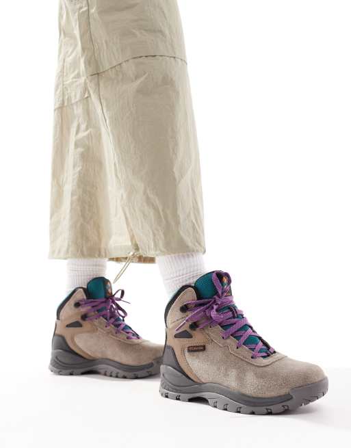 Columbia – Newton Ridge – Brązowe buty trekkingowe ASOS