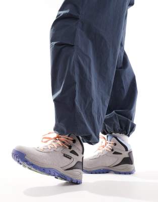  Newton Ridge hiking boots 