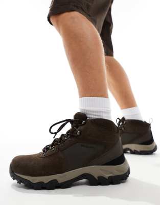 Columbia - Newton Ridge Plus II WP - Chaussures de randonnée imperméables en daim - Marron