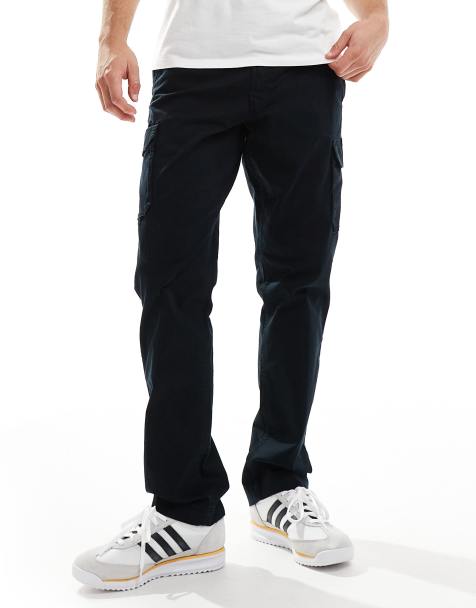 Columbia Pacific Ridge cargo trousers in black - view 1