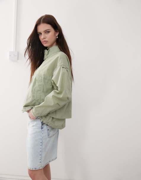 Columbia Paracutie II windbreaker in green - view 1