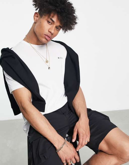 Columbia – Path Lake II – T-Shirt in Weiß mit Rückenprint – exklusiv bei ASOS, 4 von 4