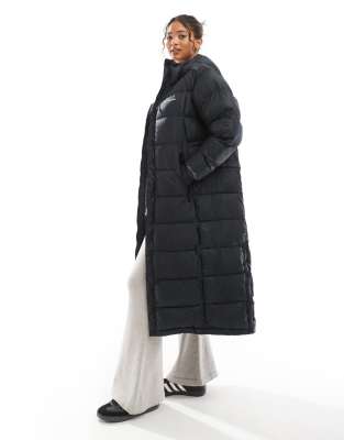 Columbia Pike Lake Ii Water Repellent Insulated Recycled Polyester Puffer Coat In Black