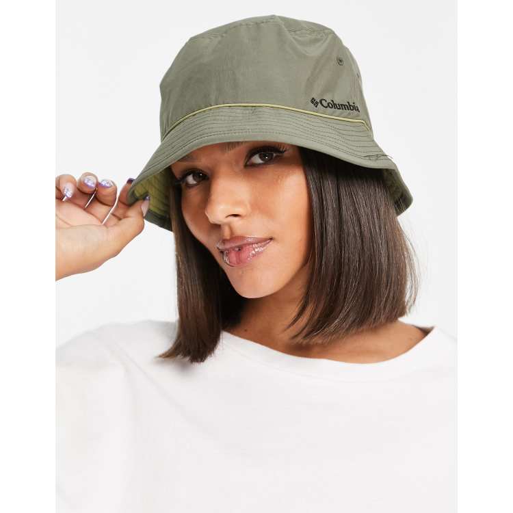 Columbia Pine Mountain bucket hat in khaki