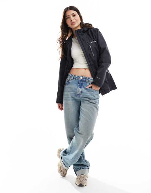 Columbia Pouring Adventure jacket in black, 2 of 4