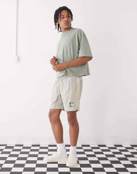 Columbia reventure shorts in beige