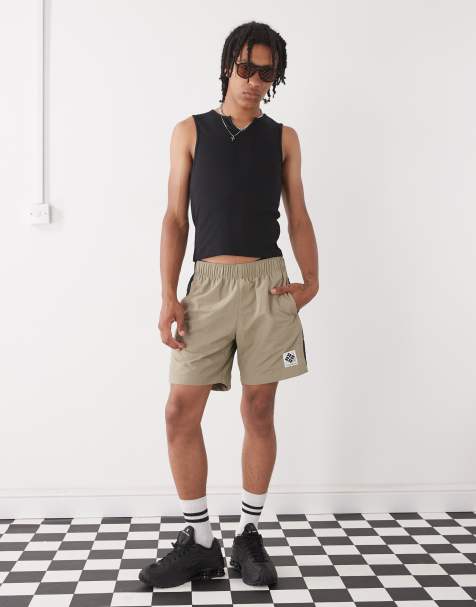 Columbia Reventure shorts in khaki