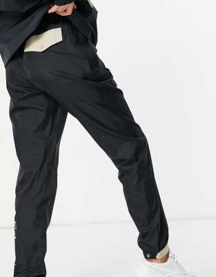 Columbia Santa Ana wind pants in black