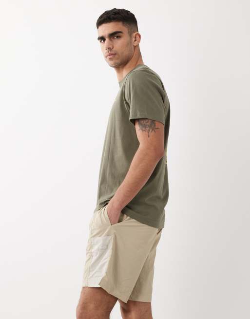 Columbia Sequoia Grove woven shorts in beige, 3 of 5