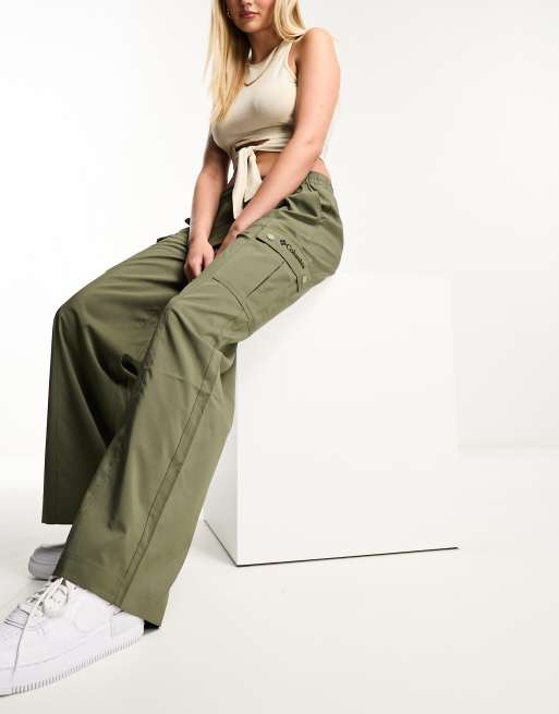 Columbia Silver Ridge oversized cargo jogger in stone green exclusive to ASOS, 2 of 4