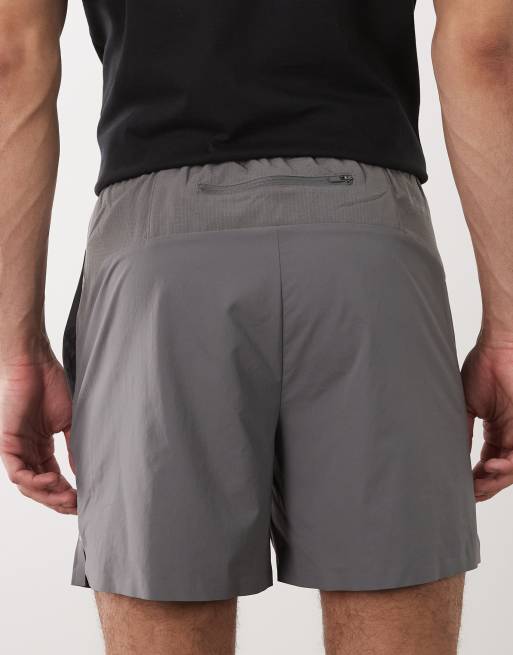 Columbia – Stealth Spring – Szare szorty z podszewką, 5 z 5