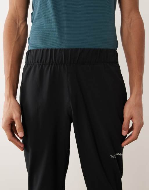 Columbia Stealth Spring track pants in black, 4 of 5