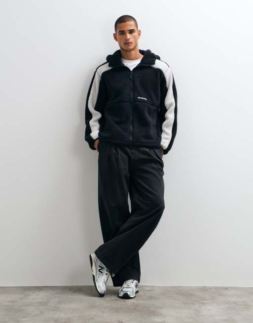 Columbia Street Tech CSC fleece hoodie in black, 2 of 5