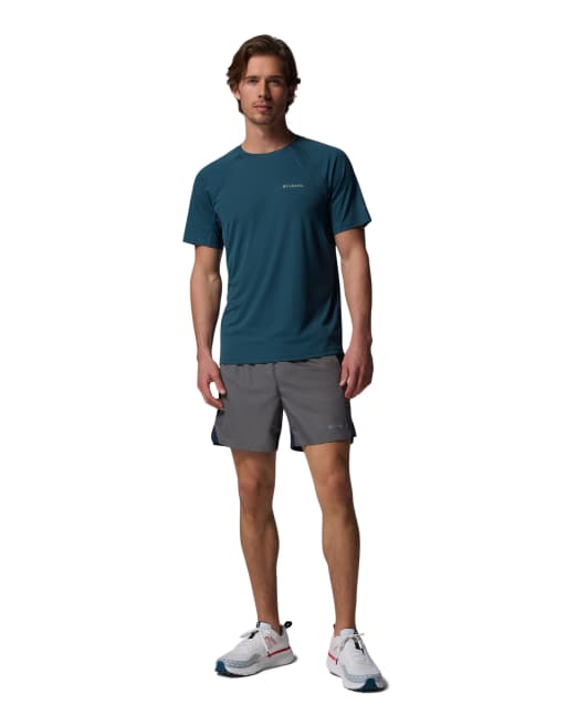 Columbia Three pitch short in grey, 2 of 3