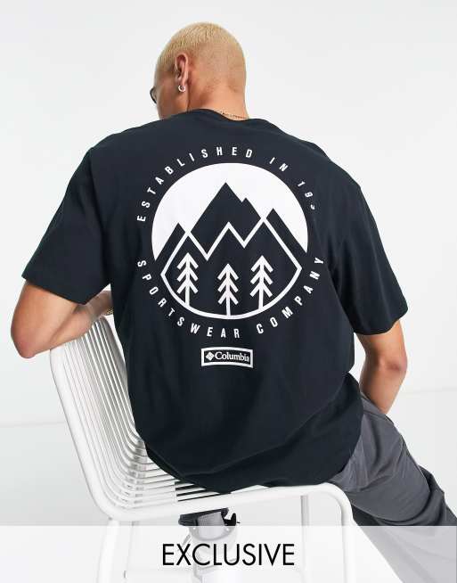 Columbia – Tillamook – Svart t-shirt, endast hos ASOS 