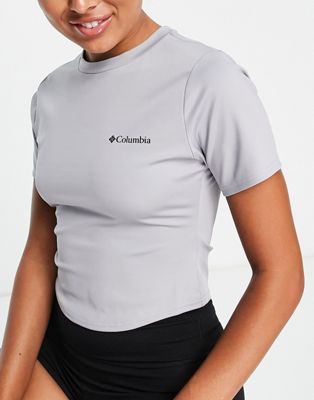 Columbia Training CSC Sculpt cropped short sleeve t-shirt in grey Exclusive at ASOS