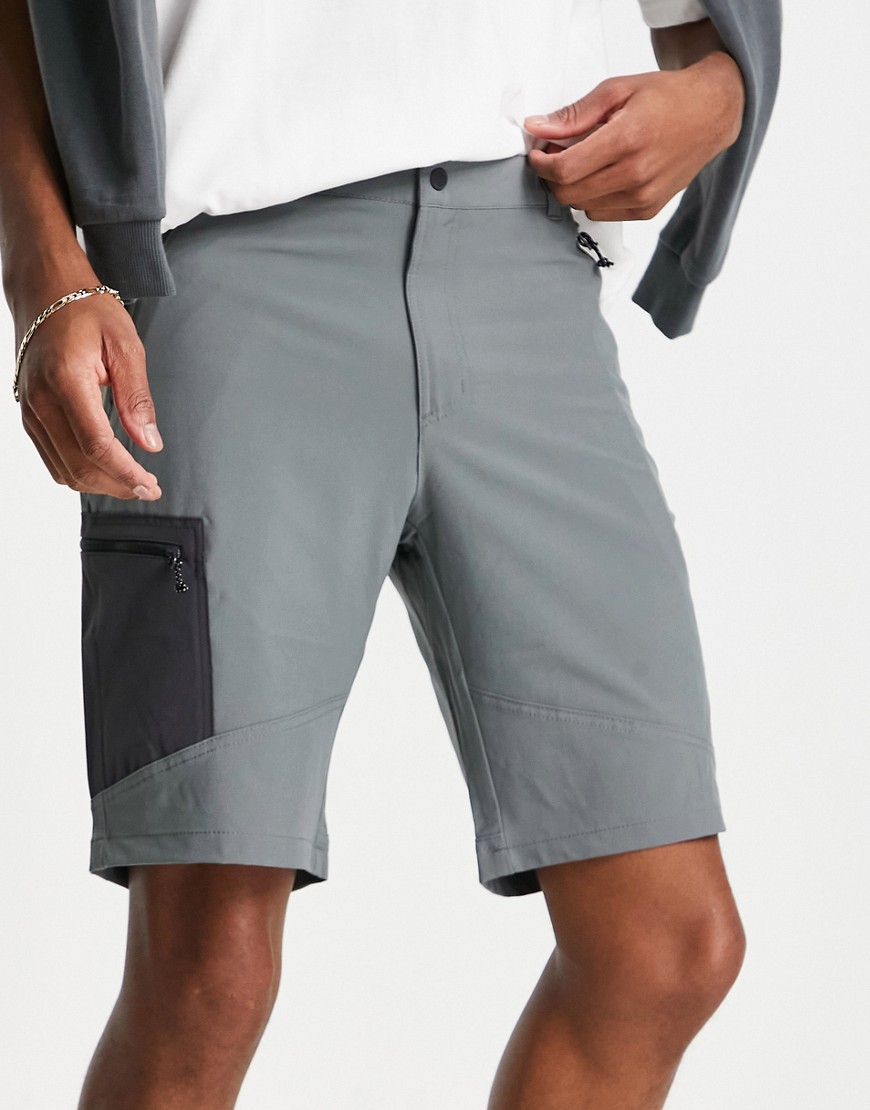 Columbia Triple Canyon Shorts In Gray