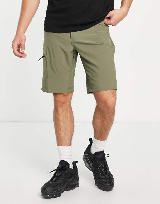 Columbia Triple Canyon shorts in green | ASOS