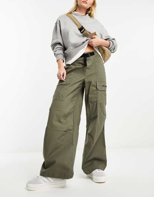 Columbia Wallowa Cargo 2.0 pants in khaki | ASOS