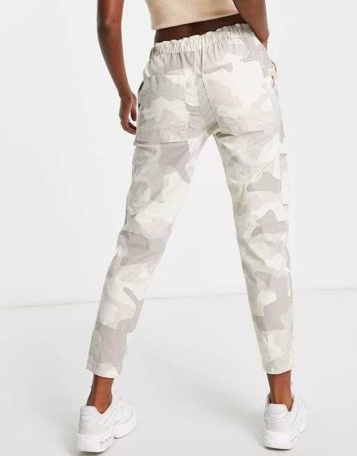 Off white hot sale camo pants